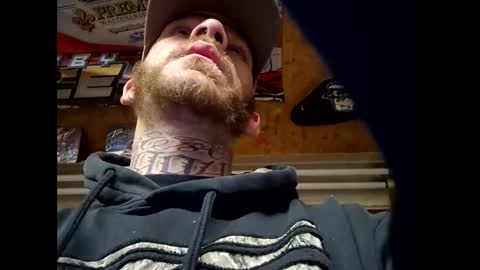 Snapshot of btown3095 chatting on November 1, 2025, 2:35 am btown3095 online show from November 1, 2025, 2:35 am