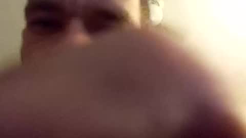 Snapshot of btown3095 chatting on December 20, 2025, 7:04 am btown3095 online show from December 20, 2025, 7:04 am