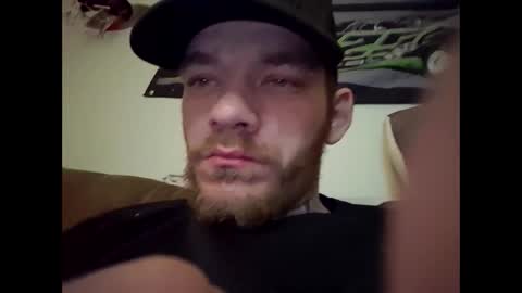 Snapshot of btown3095 chatting on January 17, 2026, 6:40 am btown3095 online show from January 17, 2026, 6:40 am