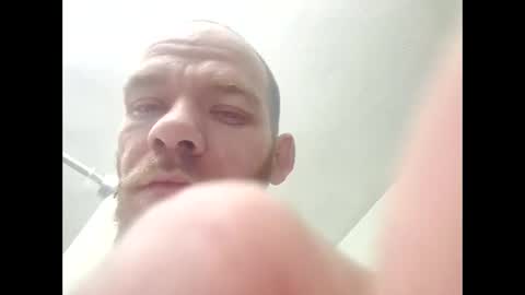 Snapshot of btown3095 chatting on February 3, 2026, 3:48 am btown3095 online show from February 3, 2026, 3:48 am