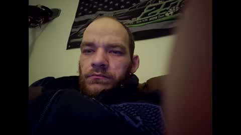 Snapshot of btown3095 chatting on February 25, 2026, 4:00 am btown3095 online show from February 25, 2026, 4:00 am