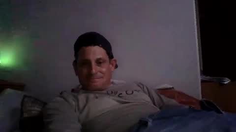 Snapshot of btownstud chatting on February 17, 2025, 9:03 am btownstud online show from February 17, 2025, 9:03 am