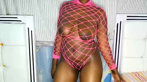 bubb142862 online show from October 23, 2025, 1:43 pm