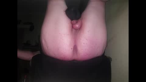 Snapshot of bubbl3sbutt chatting on February 14, 2025, 10:58 pm Bubbl3sbutt online show from February 14, 2025, 10:58 pm