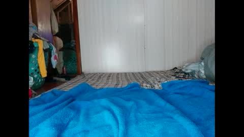 Max  candi online show from February 3, 2025, 12:47 am