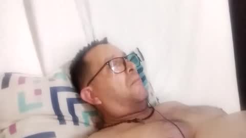 Snapshot of buchs32 chatting on October 18, 2025, 5:21 am buchs32 online show from October 18, 2025, 5:21 am