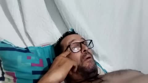 buchs32 online show from November 4, 2025, 12:43 am