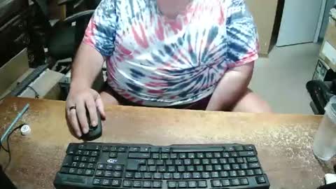 Bucku2 online show from October 16, 2025, 10:11 pm