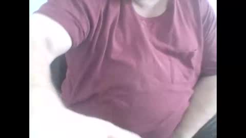 Snapshot of buddyluvzumore chatting on December 25, 2024, 5:15 pm buddyluvzumore online show from December 25, 2024, 5:15 pm