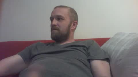 Snapshot of budgie1095 chatting on January 6, 2025, 6:10 pm budgie1095 online show from January 6, 2025, 6:10 pm