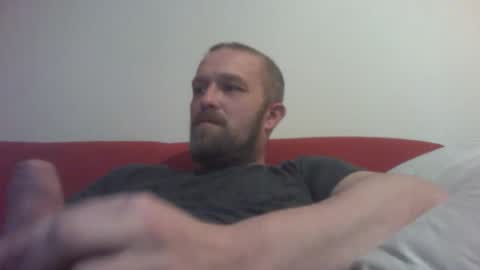 Snapshot of budgie1095 chatting on January 8, 2025, 6:31 pm budgie1095 online show from January 8, 2025, 6:31 pm