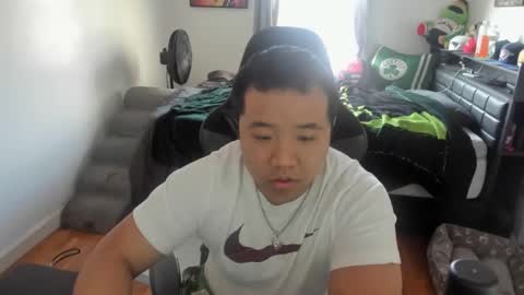 buffsexyman24 online show from February 11, 2026, 2:00 pm