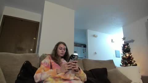 Snapshot of buffybarloe chatting on December 1, 2025, 3:22 am Buffy online show from December 1, 2025, 3:22 am