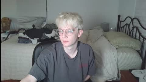 Snapshot of bugboy08 chatting on June 27, 2026, 3:55 am bugboy08 online show from June 27, 2026, 3:55 am