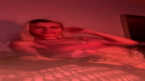 built2pleasureu online show from May 12, 2026, 4:31 am