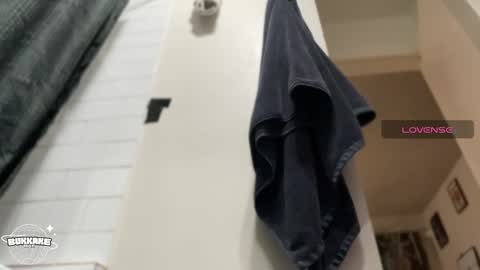 bukkakebae online show from December 23, 2024, 10:10 am