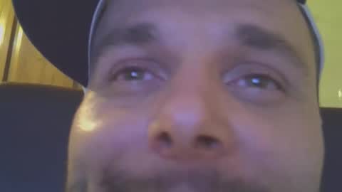 bull33_ online show from October 11, 2025, 4:44 am