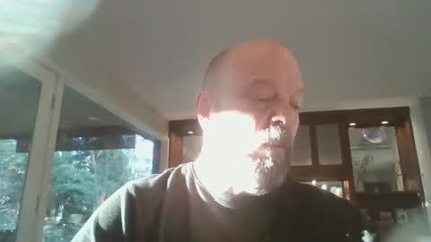 Snapshot of bulldog302w chatting on December 31, 2024, 1:52 pm bulldog302w online show from December 31, 2024, 1:52 pm