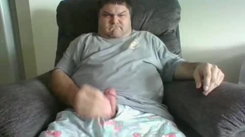 bulldoggie4669 online show from December 5, 2025, 3:52 pm