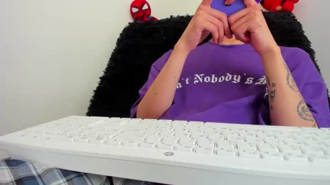 Tonny online show from February 19, 2025, 6:10 pm