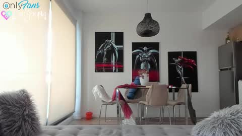 Snapshot of bumbum_kalibum chatting on October 29, 2025, 9:49 pm Ivan online show from October 29, 2025, 9:49 pm