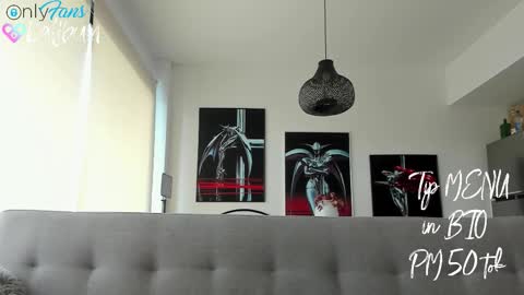 Snapshot of bumbum_kalibum chatting on November 27, 2025, 7:49 pm Ivan online show from November 27, 2025, 7:49 pm