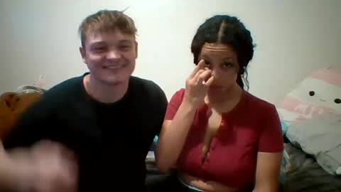 Snapshot of bunniandbyrdd chatting on February 11, 2025, 12:28 am bunniandbyrdd online show from February 11, 2025, 12:28 am