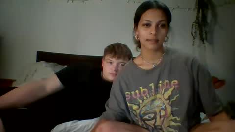 Snapshot of bunniandbyrdd chatting on February 13, 2025, 5:37 am bunniandbyrdd online show from February 13, 2025, 5:37 am