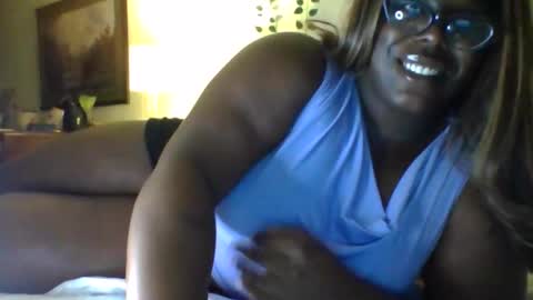 Snapshot of bunny8354367 chatting on October 1, 2025, 11:00 pm Bunny online show from October 1, 2025, 11:00 pm