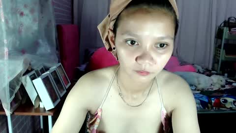 bunny_flower18 online show from December 12, 2024, 10:56 am