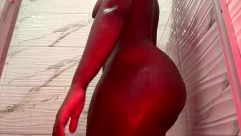 Isa online show from March 26, 2026, 9:20 pm