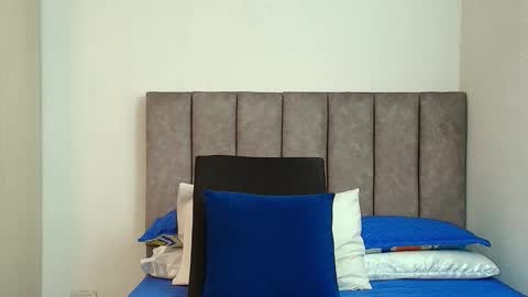 Carolina online show from November 17, 2025, 3:56 am