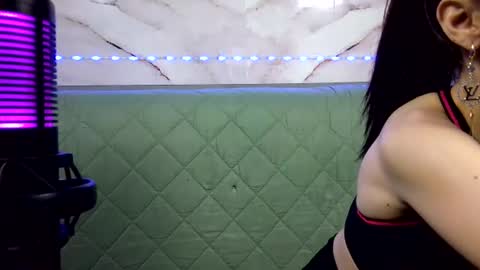 bunnybliss2 online show from June 16, 2026, 9:28 pm