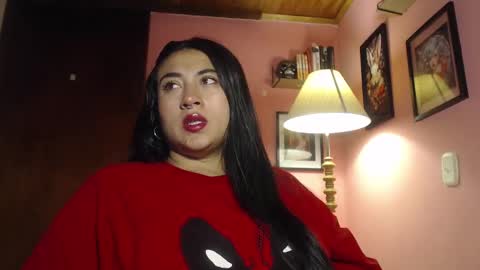 Snapshot of bunnyemilyr0s33 chatting on February 12, 2025, 7:55 am bunnyEmilyR0s33 online show from February 12, 2025, 7:55 am