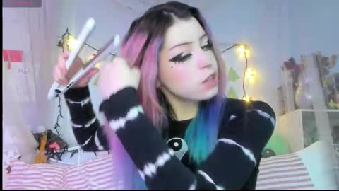 bunnyislewd online show from December 17, 2025, 5:35 am