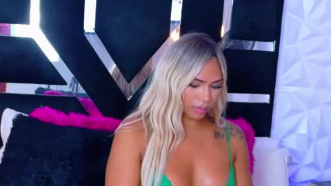 ONLYFANS  online show from February 25, 2025, 7:14 pm