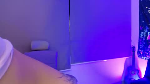   online show from February 28, 2026, 2:01 am