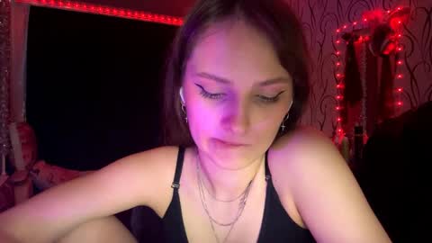 Bella online show from June 2, 2026, 11:34 am