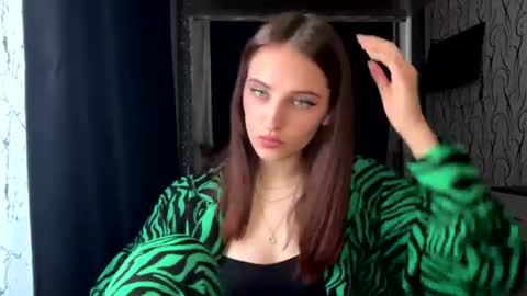 Bella online show from July 9, 2026, 8:18 am