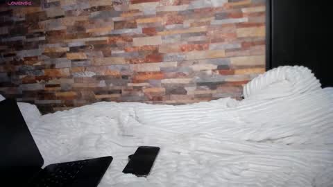 Sofia online show from March 15, 2026, 2:17 am