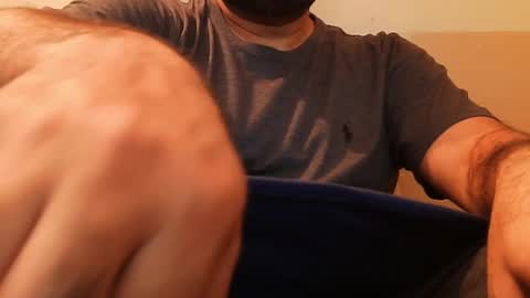 Hairy Arabian online show from January 1, 2025, 1:16 pm