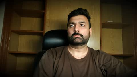 Hairy Arabian online show from October 11, 2025, 9:08 am