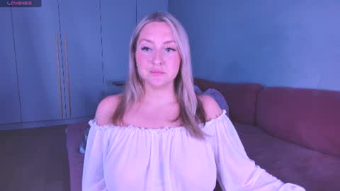 Lissa online show from July 12, 2026, 7:27 pm