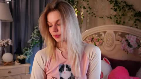 Jessica online show from November 13, 2025, 2:16 pm