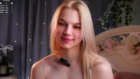 Snapshot of burnletitallburn chatting on April 7, 2026, 5:24 pm Jessica online show from April 7, 2026, 5:24 pm