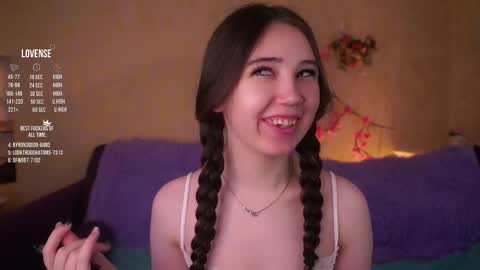 Snapshot of burnletitallburn chatting on April 11, 2026, 3:33 am Jessica online show from April 11, 2026, 3:33 am