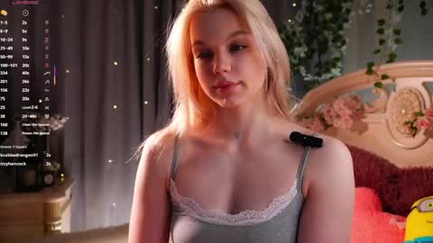 Snapshot of burnletitallburn chatting on April 13, 2026, 4:45 pm Jessica online show from April 13, 2026, 4:45 pm