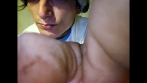 Snapshot of burntbuns710 chatting on January 19, 2025, 11:12 am LostSingledad online show from January 19, 2025, 11:12 am