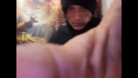 Snapshot of burntbuns710 chatting on September 13, 2025, 8:25 am LostSingledad online show from September 13, 2025, 8:25 am