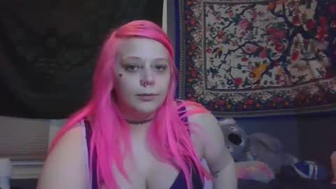 lilly online show from January 8, 2025, 11:30 pm